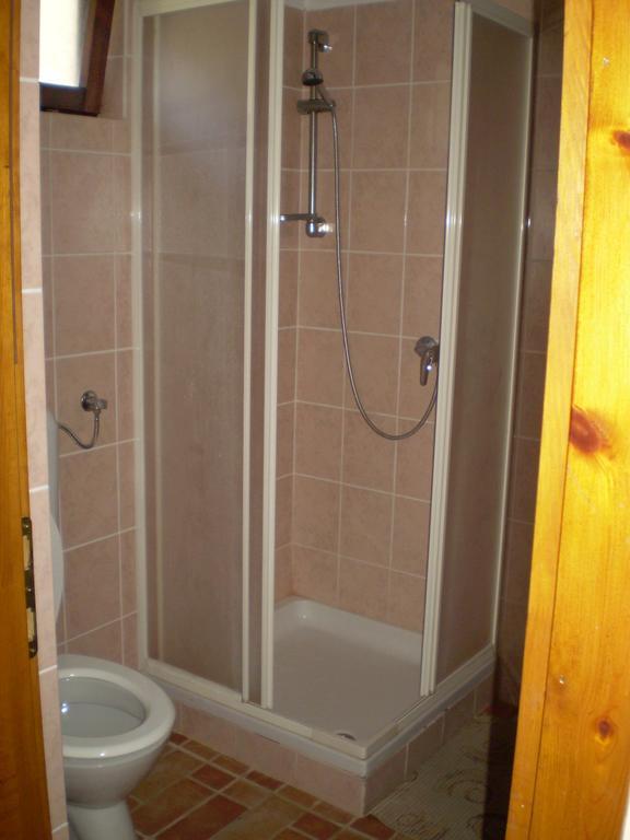 Apartments Iza Na Trem Čigoč Екстериор снимка